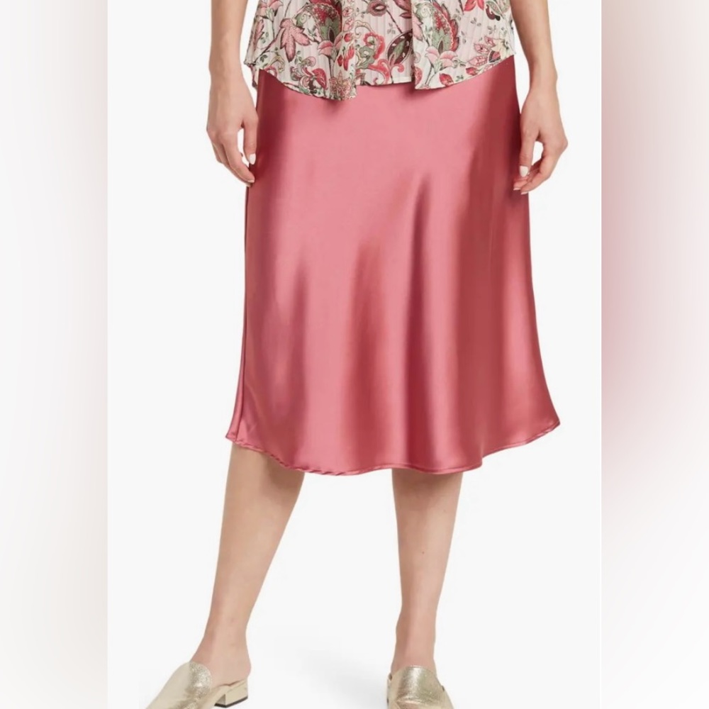 Nwot Renee C. Raspberry Slip Skirt - image 1